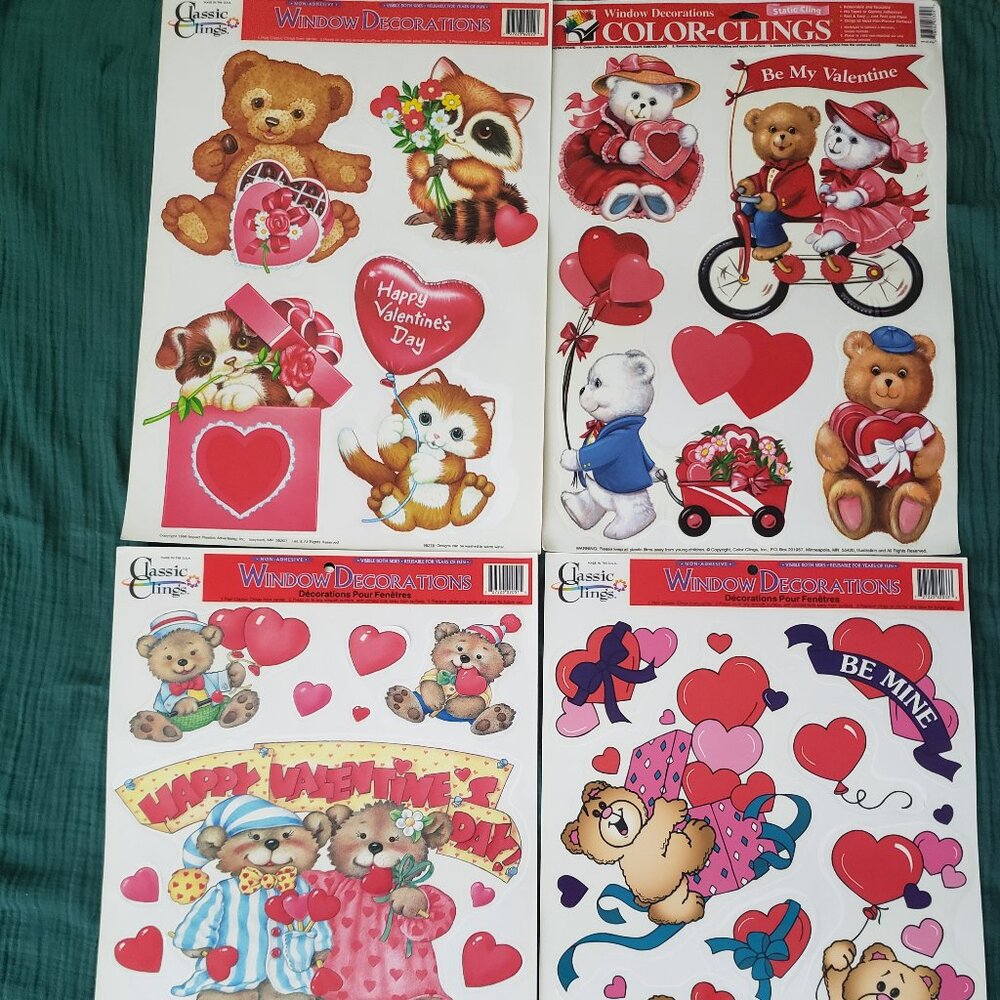 Vintage Classic Clings/Color Clings Teddy Bear Valentine's Day Window Clings